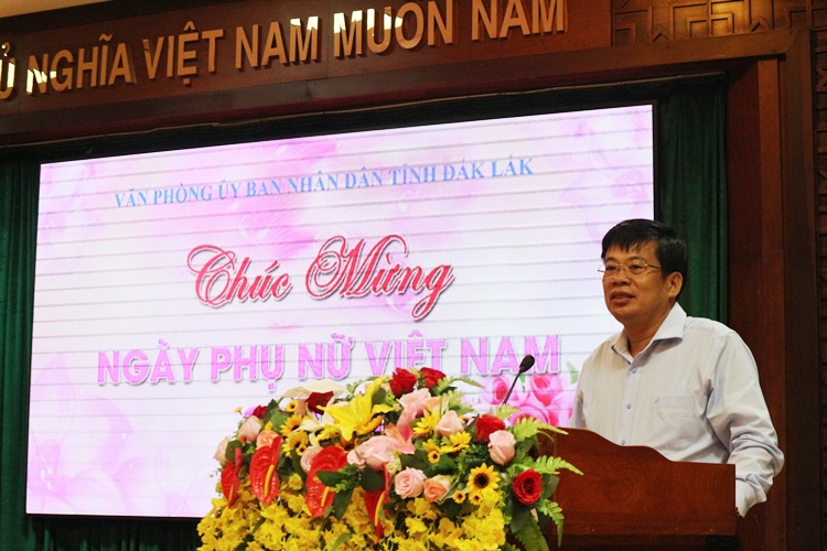 Văn phòng UBND tỉnh tổ chức các hoạt động kỷ niệm 92 năm ngày Thành lập Hội Liên hiệp Phụ nữ Việt Nam
